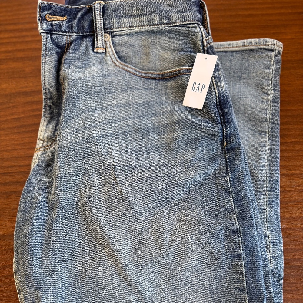 Gap | Men’s Jeans (33 x 30) | Relaxed Fit, Medium Blue Wash